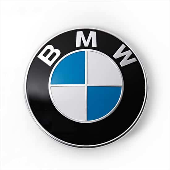 Das Logo von BMW zeigt gar keinen Propeller, sondern